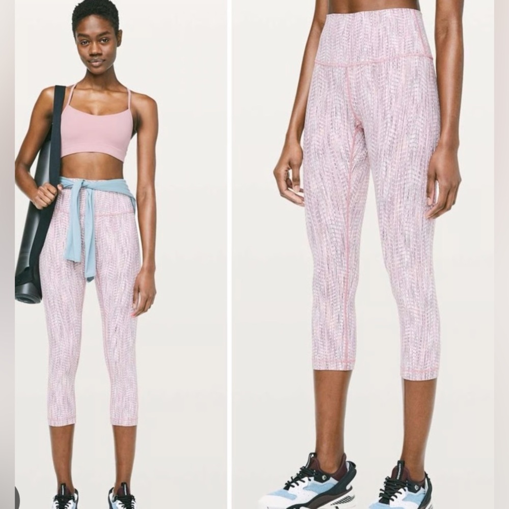 Lululemon Wunder Under Pink Jacquard Cropped Leggings High-Waisted size 4